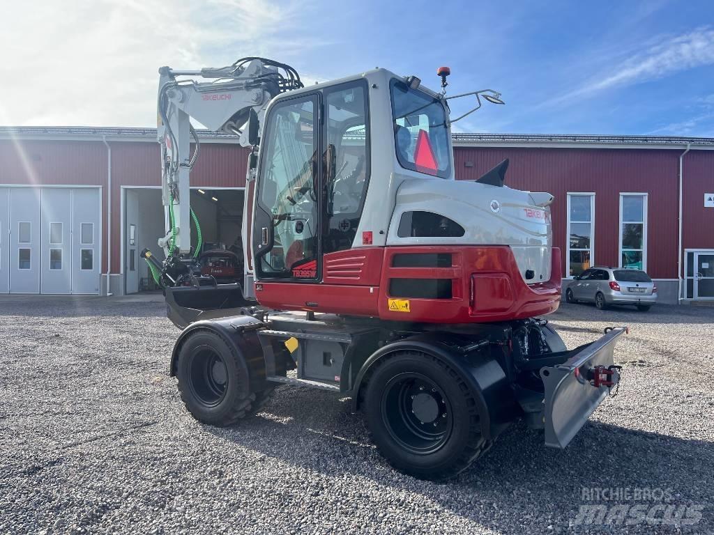 Takeuchi TB 395 W Excavatoare cu roti