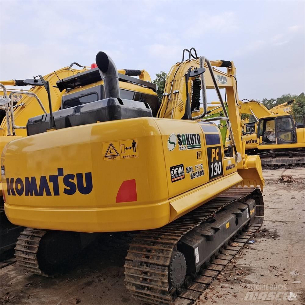 Komatsu PC 130 Excavatoare pe șenile
