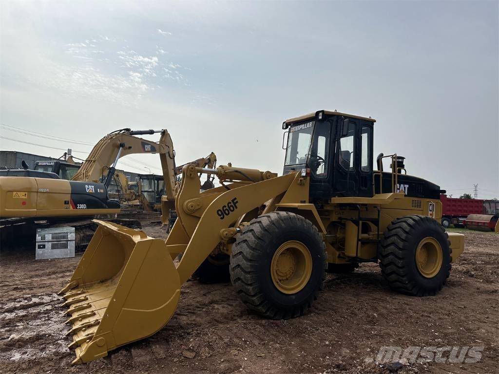 CAT 966F Incarcator pe pneuri