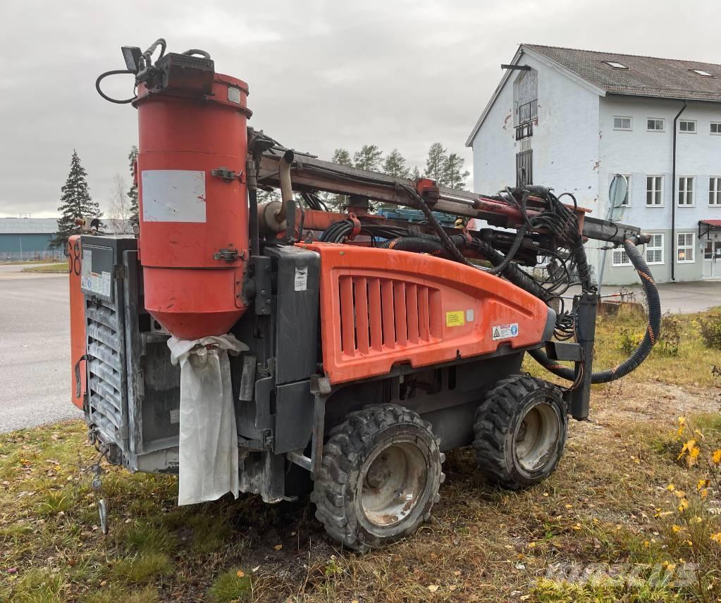 Sandvik DC125R Echipamente de forare la suprafata