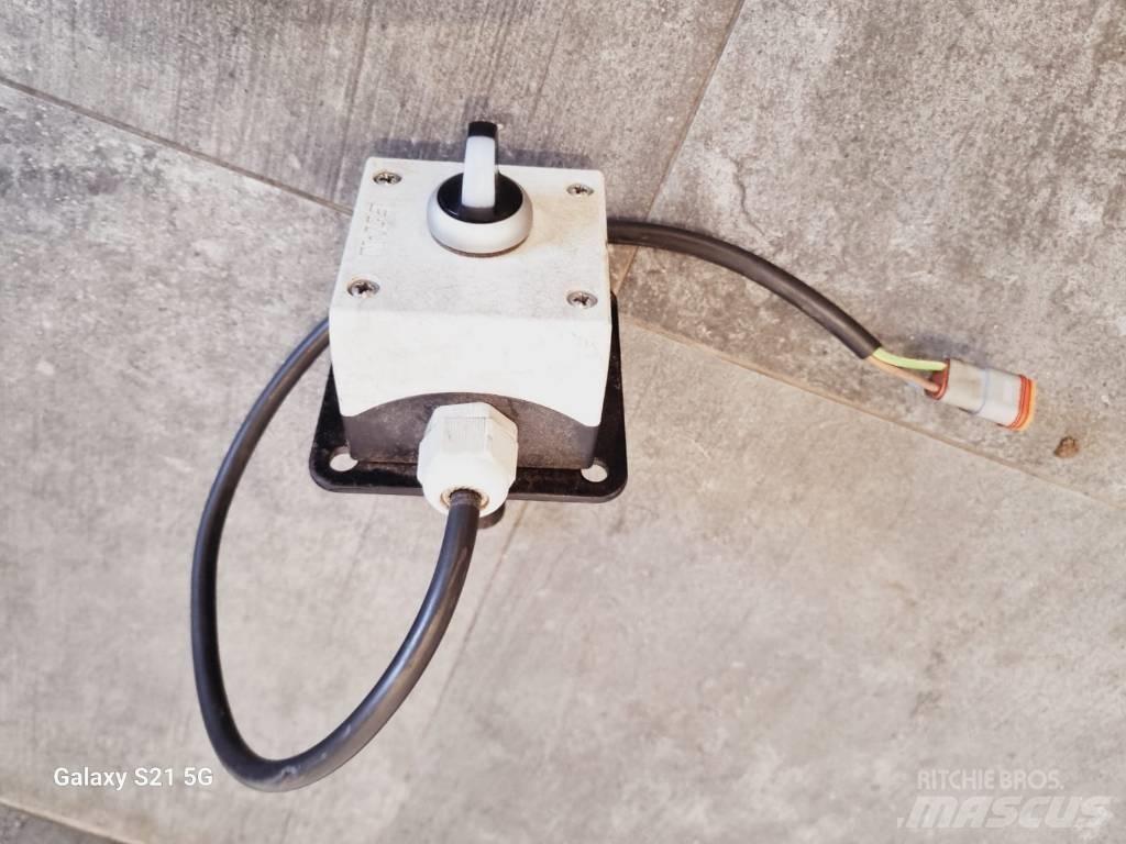 Pronar PUV 2800    OP26 Lame pentru dezapezire si pluguri