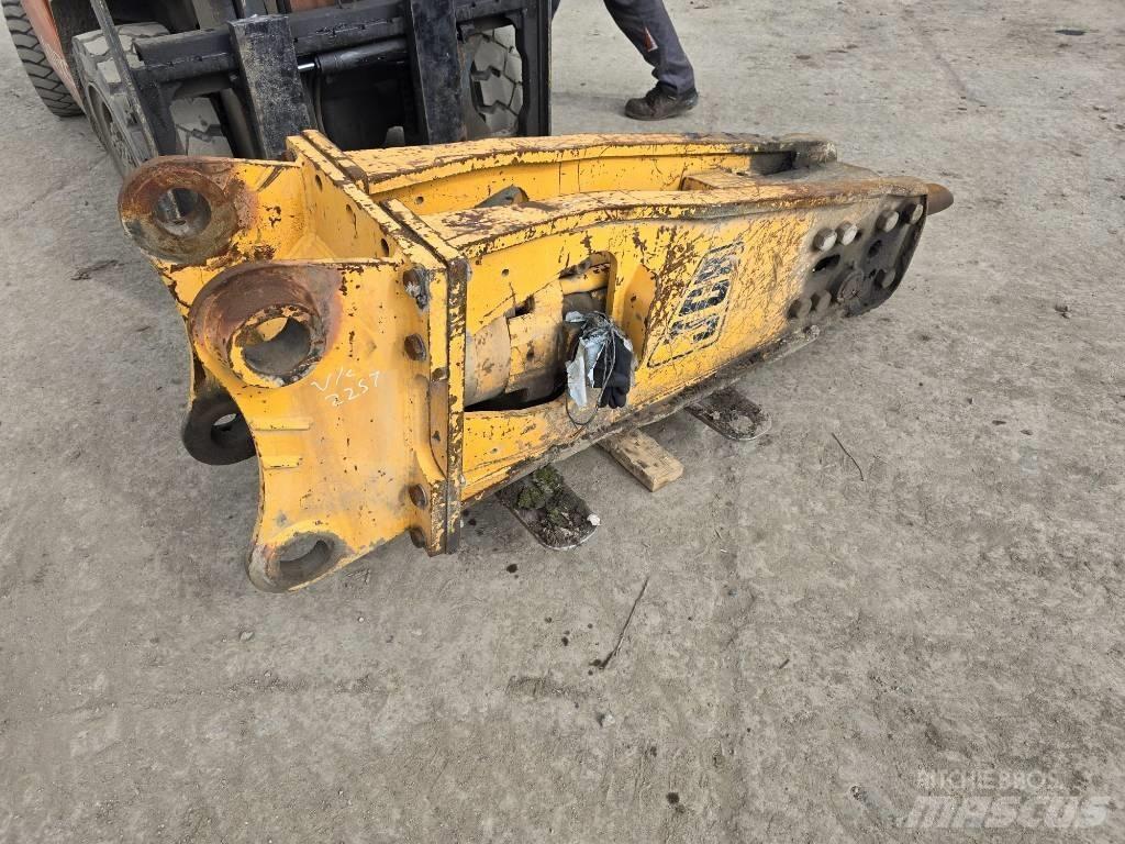 JCB 2T Ciocane / Concasoare