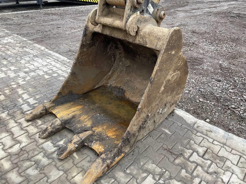 CAT 323 ELN Excavatoare pe șenile
