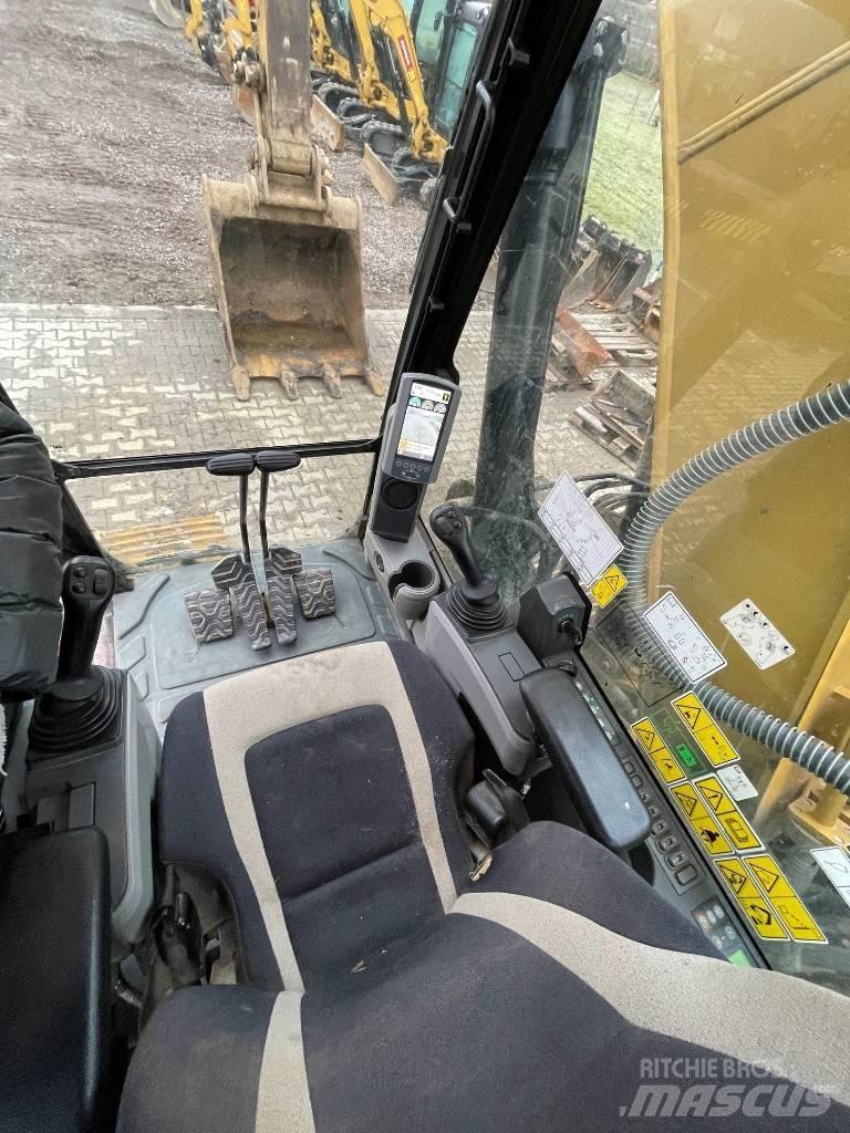 CAT 323 ELN Excavatoare pe șenile
