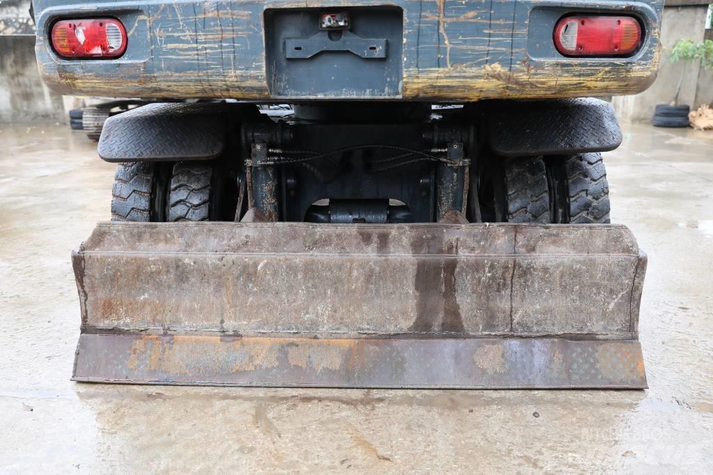 Hyundai 150W-9 Excavatoare cu roti