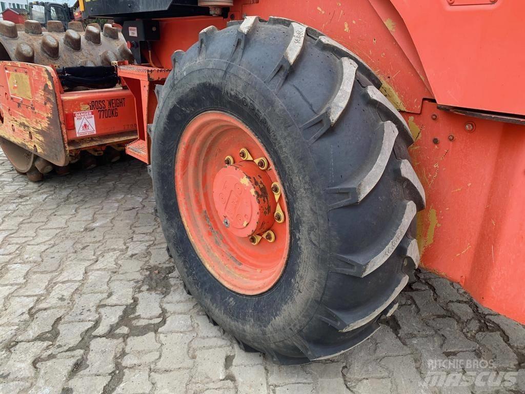 CAT CP 44 Compactoare monocilindrice