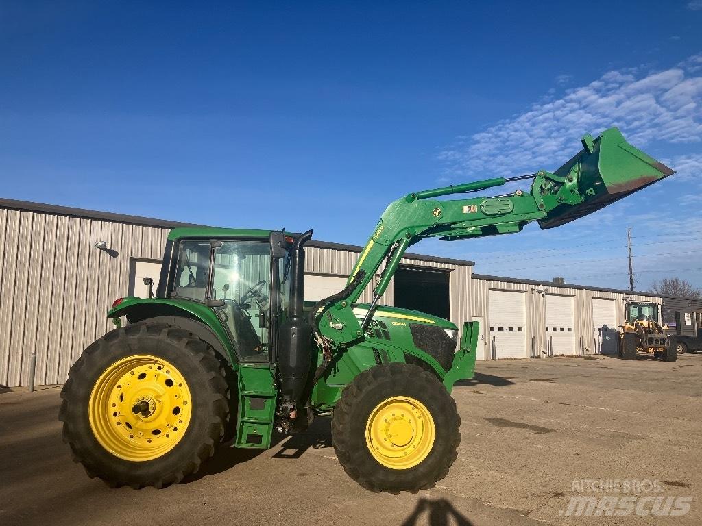John Deere 6155 M Tractoare