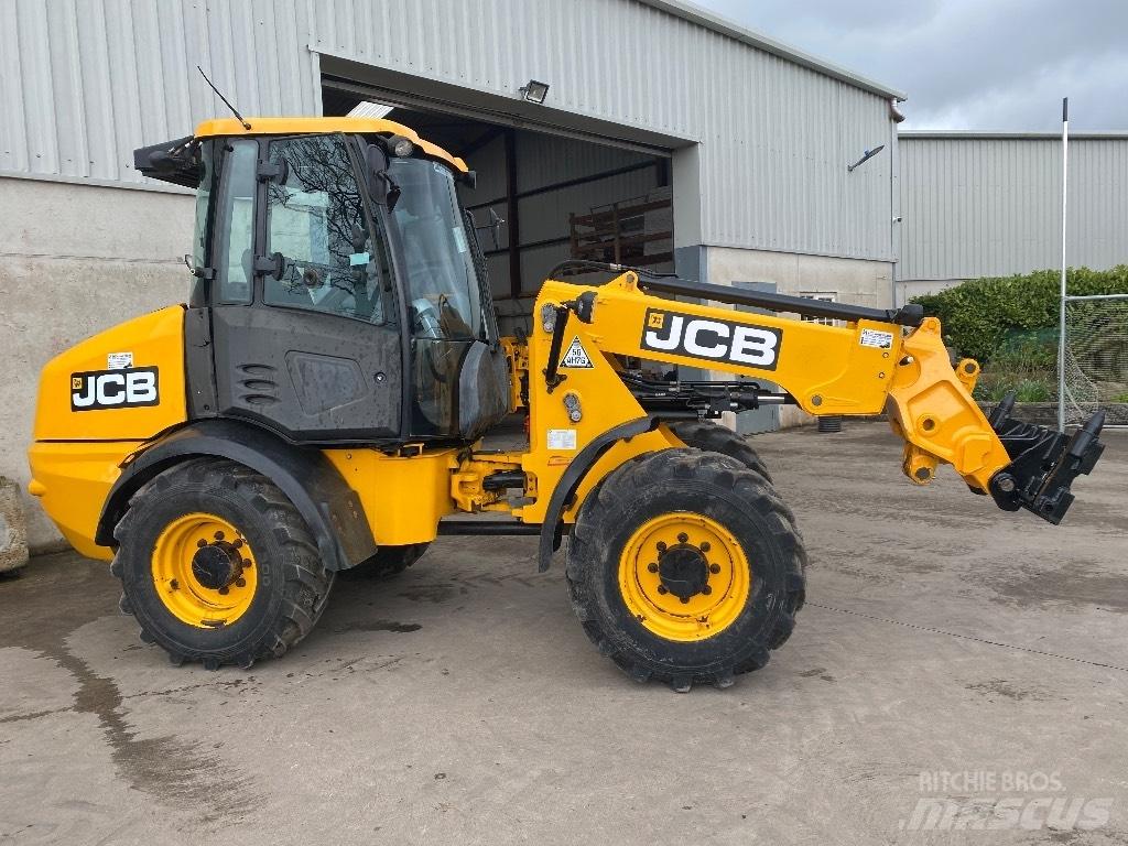JCB TM 220 Manipulatoare agricole