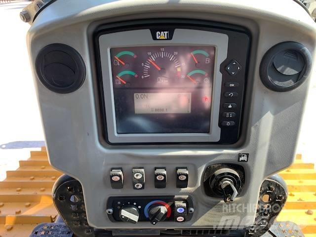 CAT D 6 N XL Buldozere pe senile
