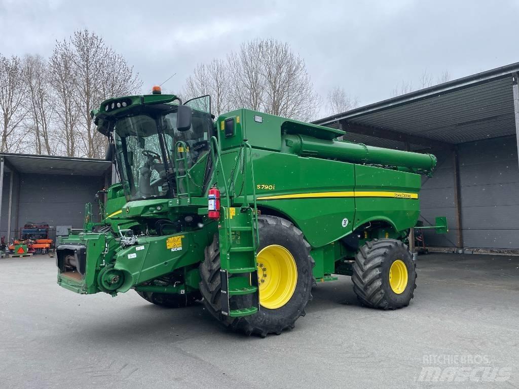 John Deere S790i Combine de secerat