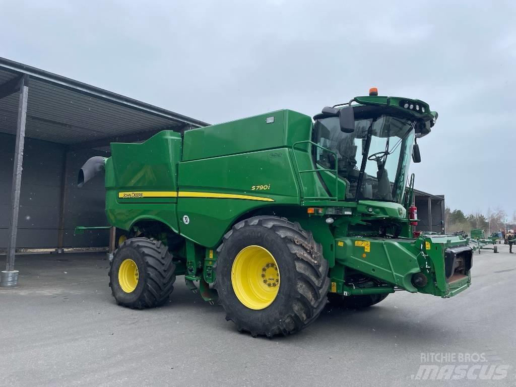John Deere S790i Combine de secerat