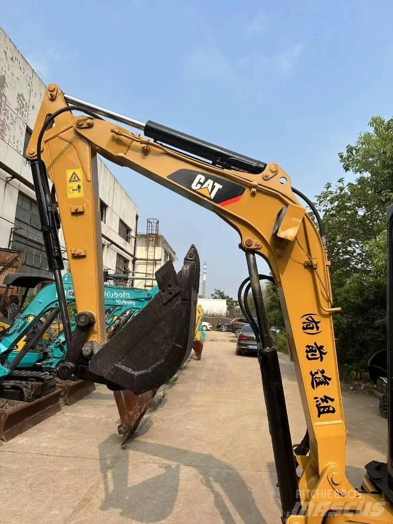 CAT 303CR Excavatoare pe șenile
