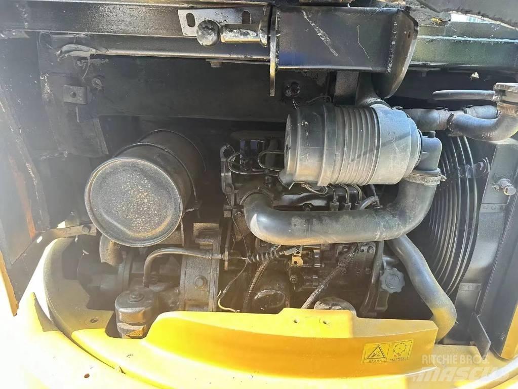 CAT 303CR Excavatoare pe șenile
