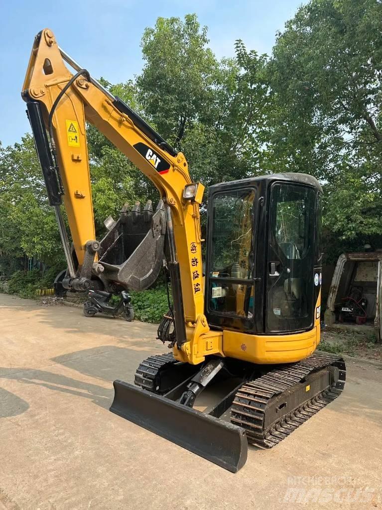 CAT 303CR Excavatoare pe șenile
