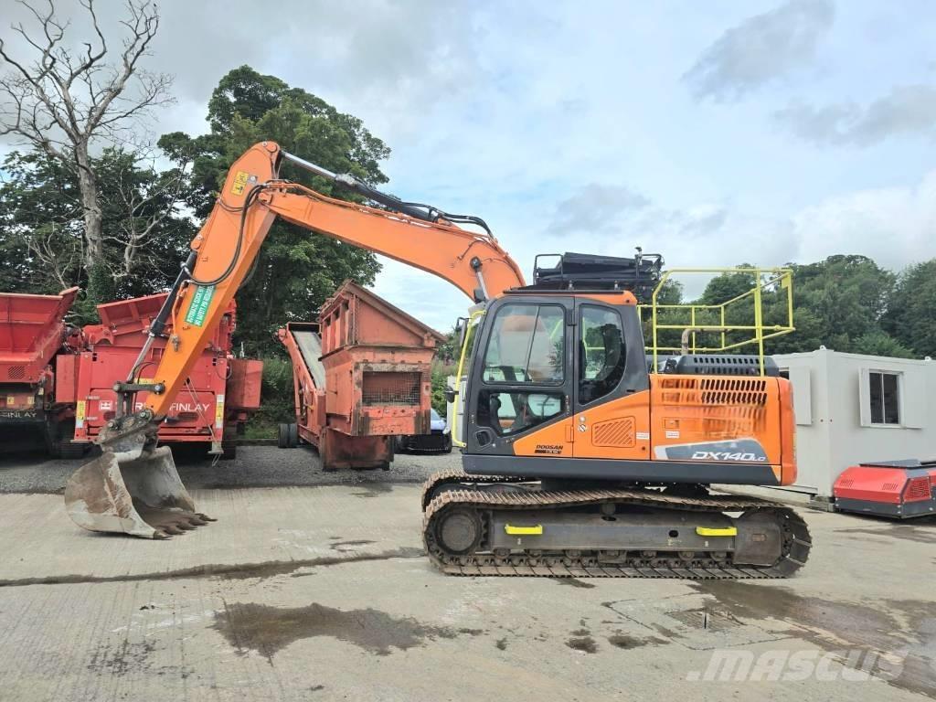 Doosan DX 140 LC Excavatoare pe șenile
