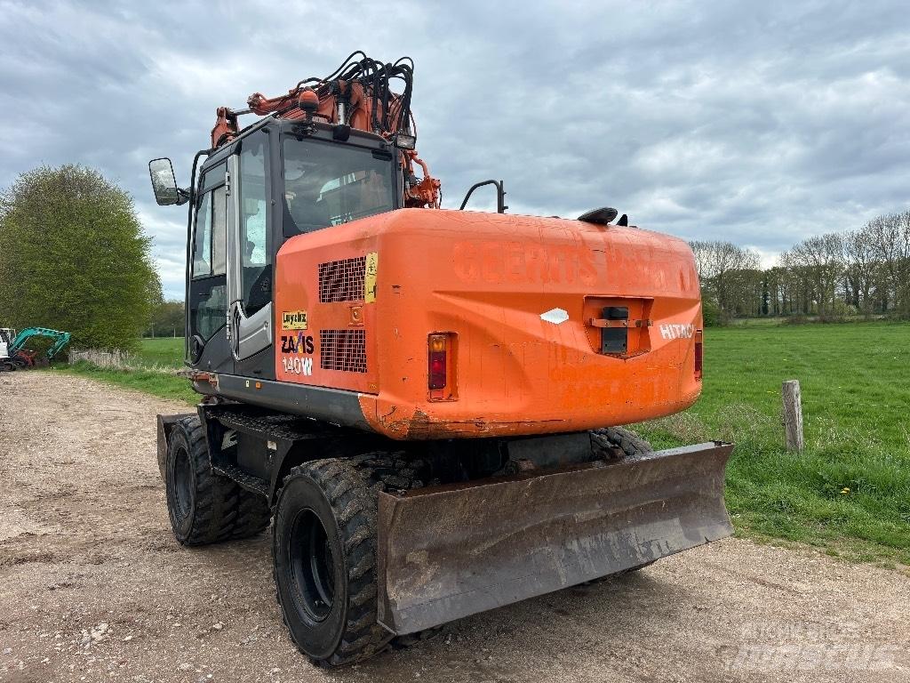 Hitachi ZX 140 W T-3 Excavatoare cu roti