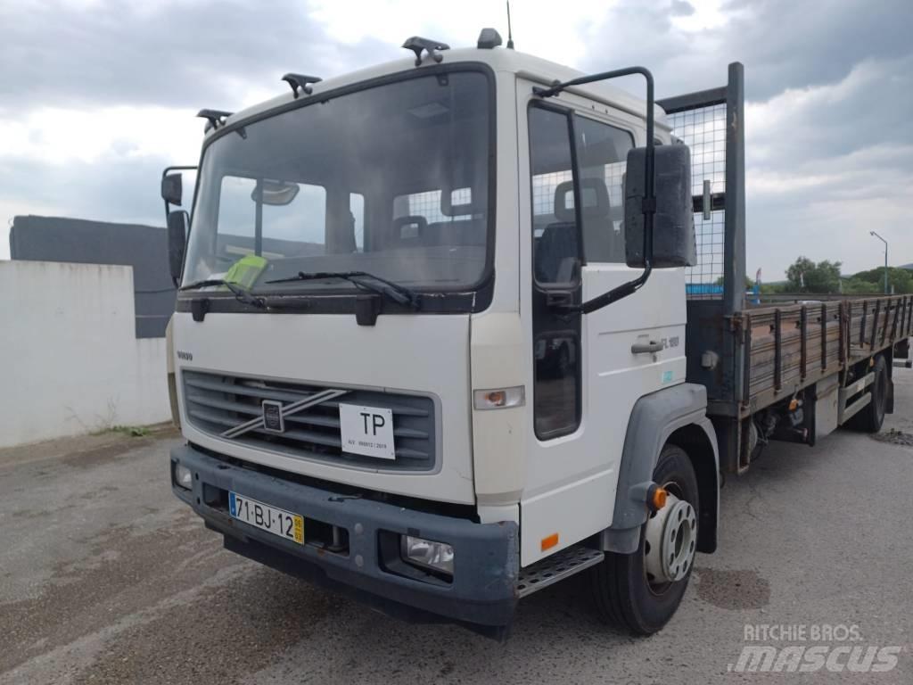 Volvo FL6 180 Camioane platforma/prelata