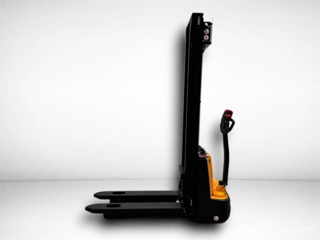 ESA121 2S360 Transpaleta manuala