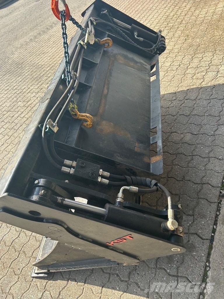  KST 4 i en skovl Pistoane