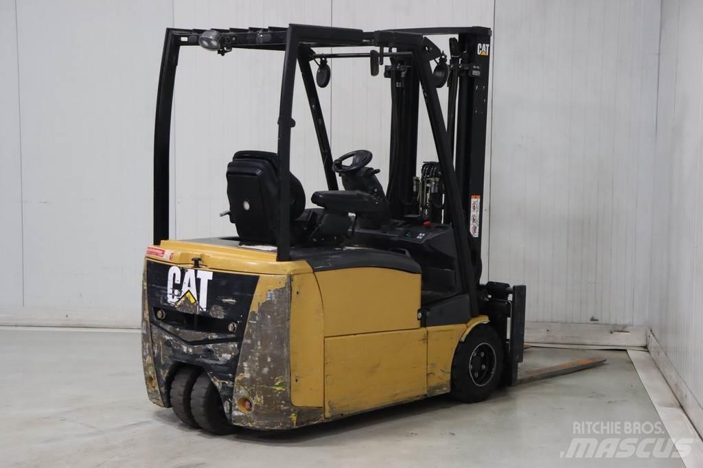 CAT EP20PNT Stivuitor electric