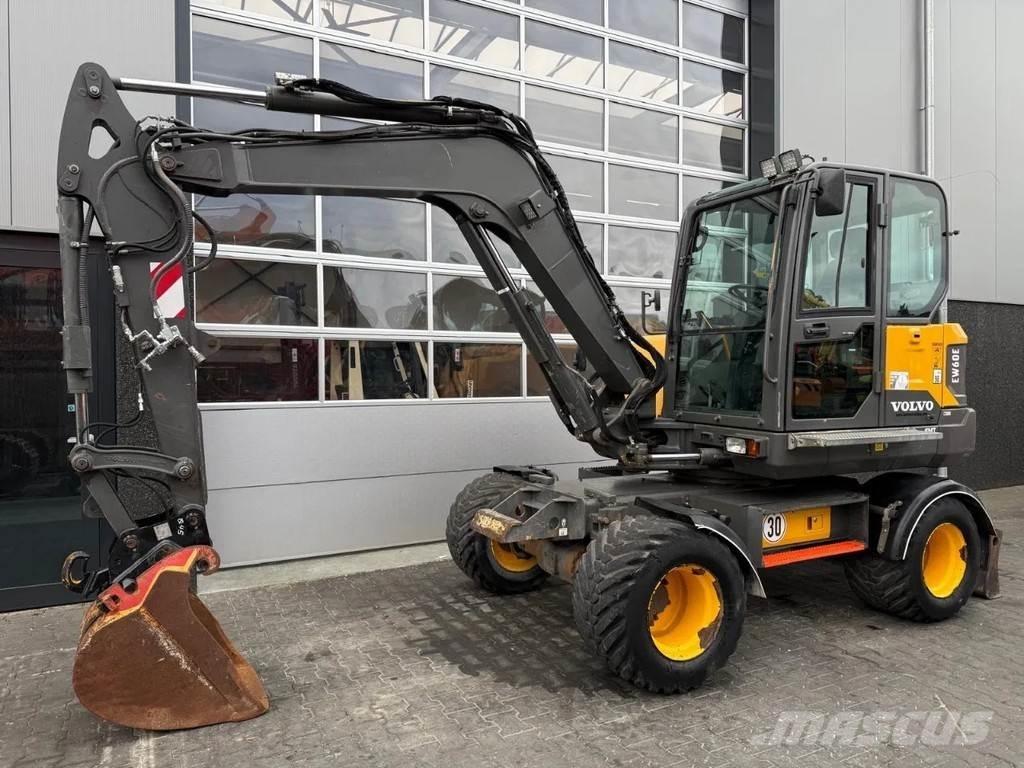 Volvo EW60E | A/C Excavatoare 7t - 12t