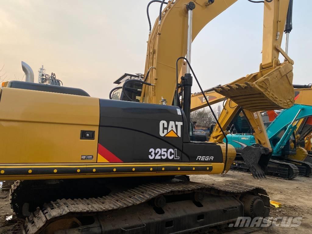 CAT 325 CL Excavatoare pe șenile
