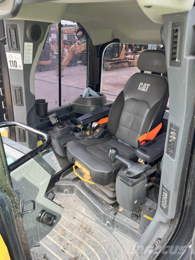 CAT D 5 LGP Buldozere pe senile