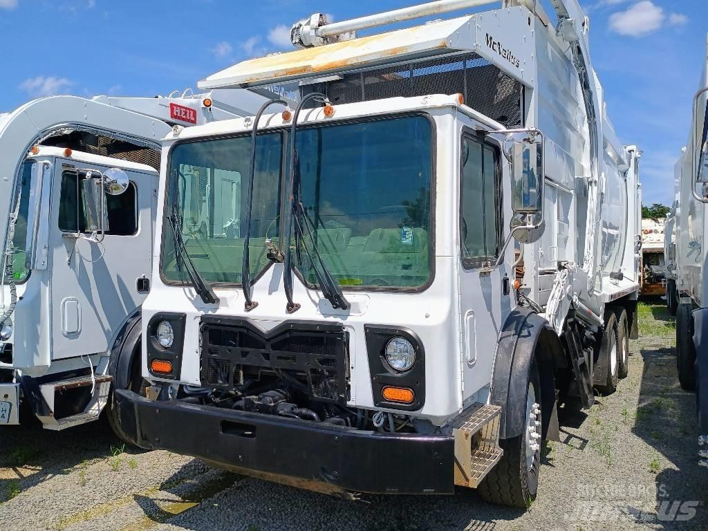 Mack MRU 613 Camion de deseuri