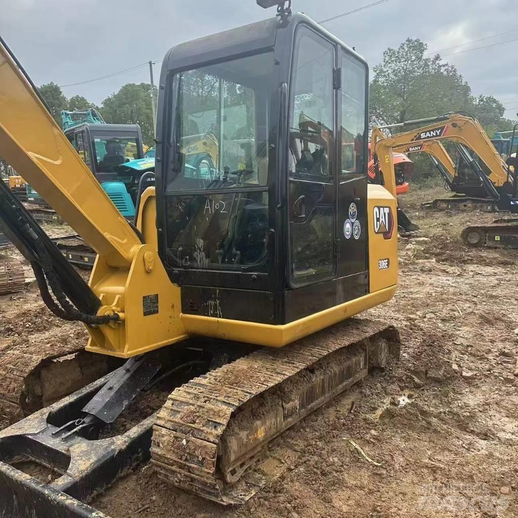 CAT 306E Excavatoare pe șenile

