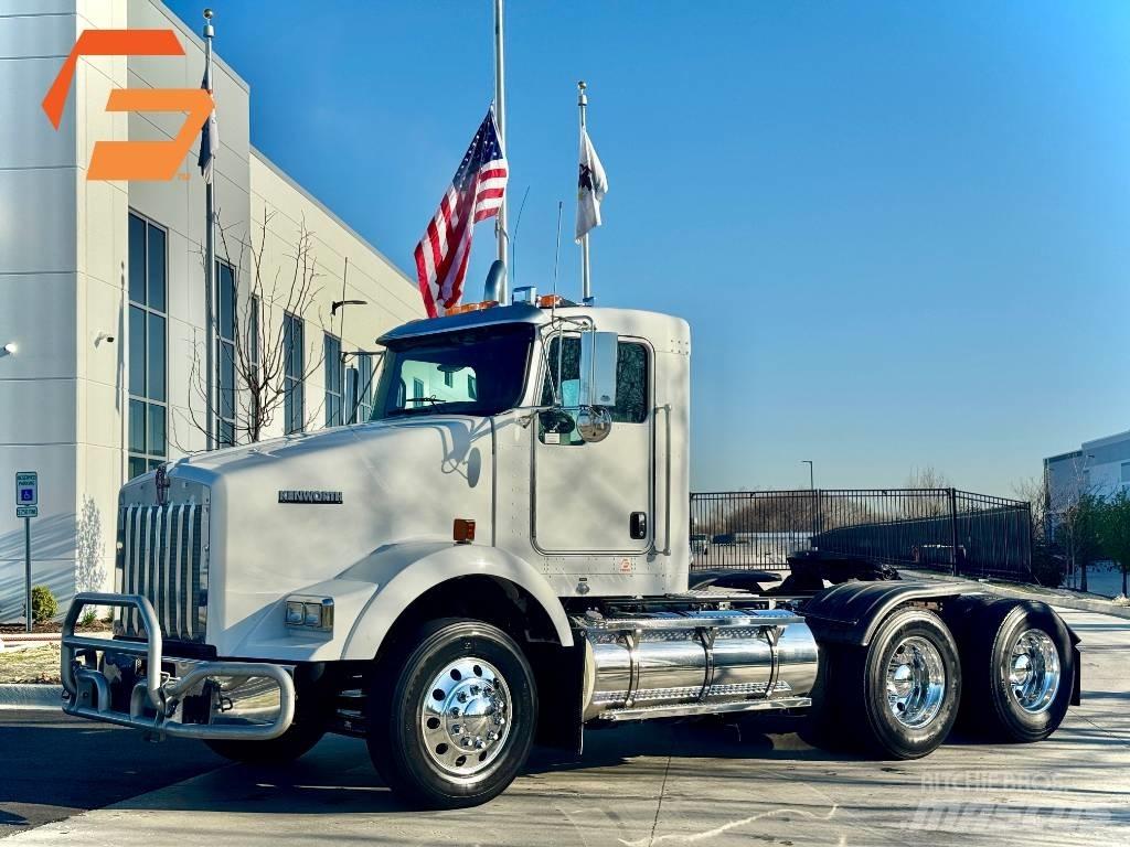 Kenworth T800 Autotractoare