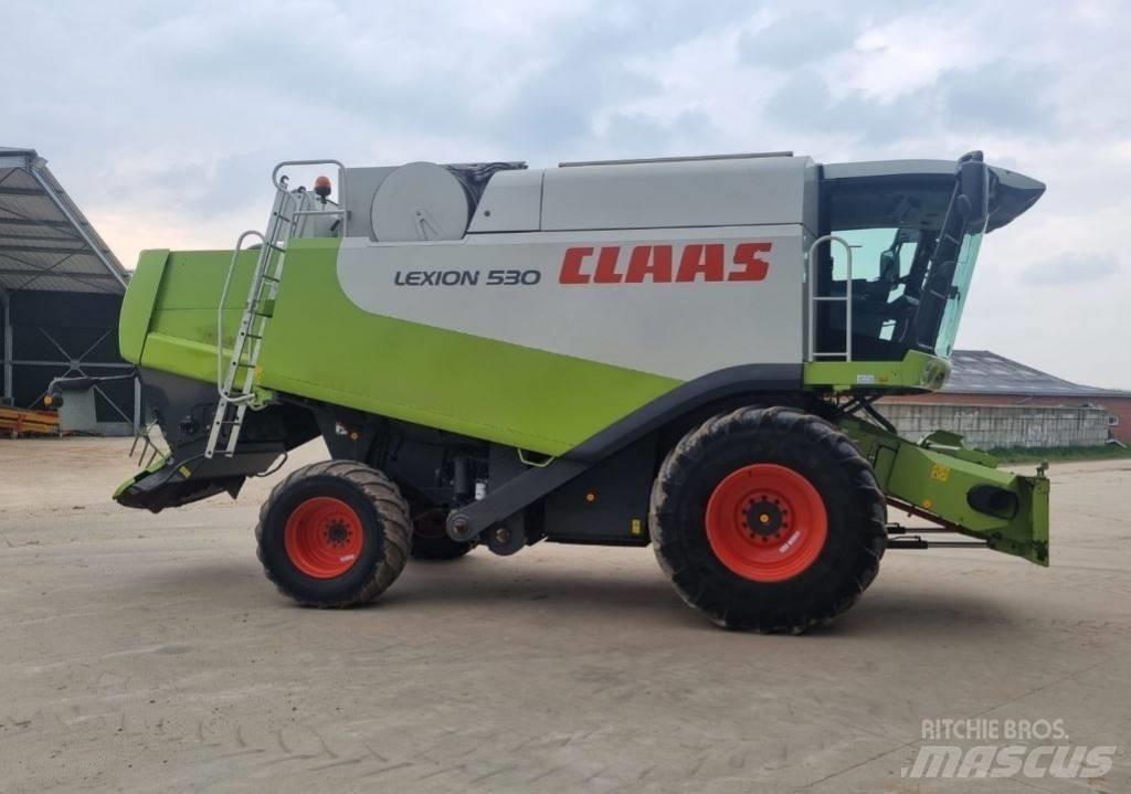 CLAAS Lexion 530 Combine de secerat