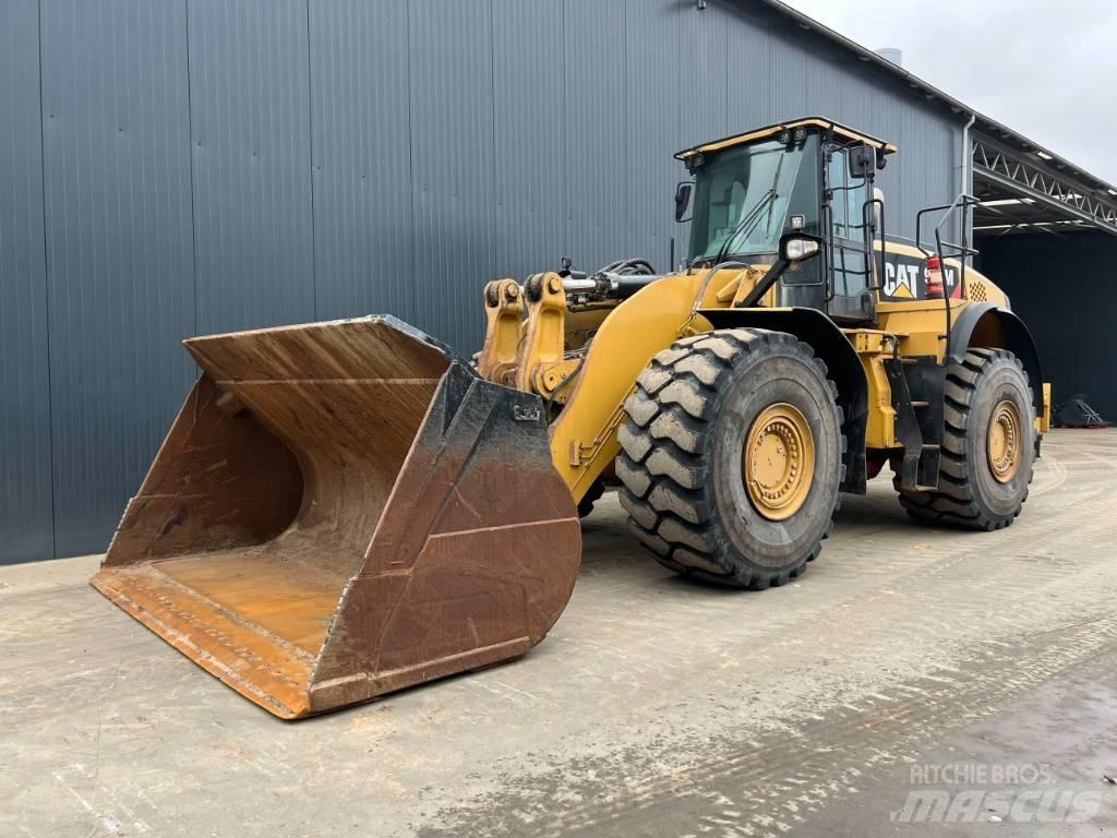 CAT 980M Incarcator pe pneuri
