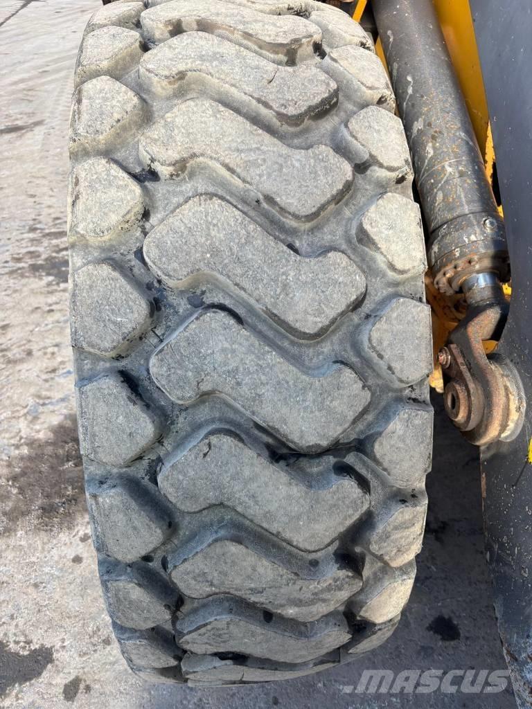 Volvo L 90 H Incarcator pe pneuri