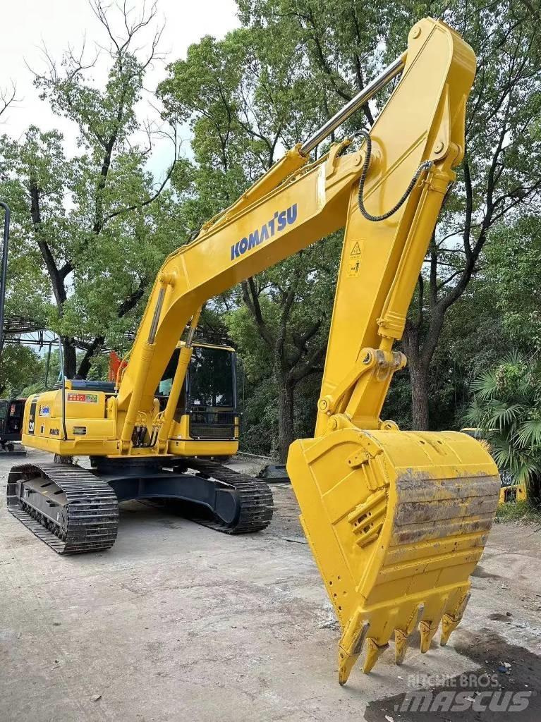 Komatsu PC220-8 Excavatoare pe șenile
