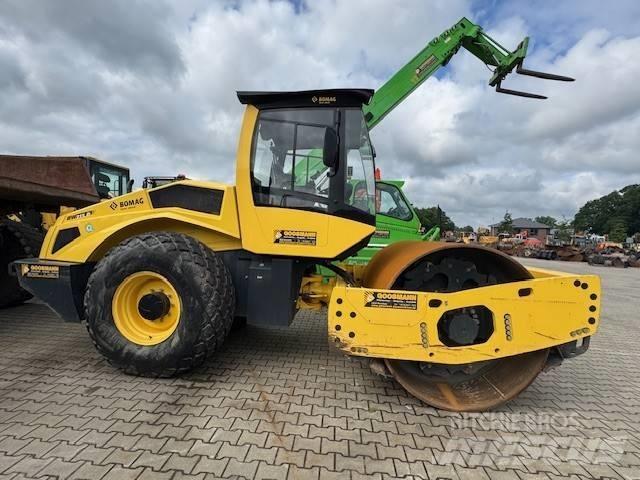 Bomag BW 213 D -5 Compactoare monocilindrice