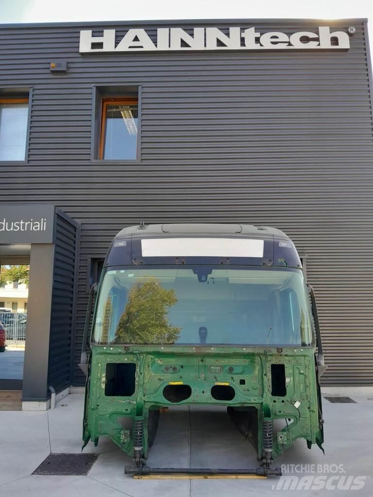 Volvo FH EURO 6 Cabine si interior
