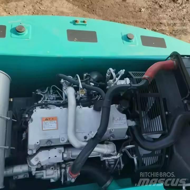 Kobelco SK200D Excavatoare pe șenile
