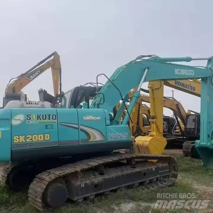 Kobelco SK200D Excavatoare pe șenile
