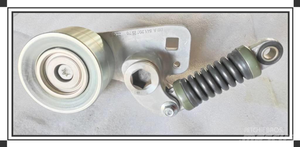 CLAAS Belt tensioner Motoare