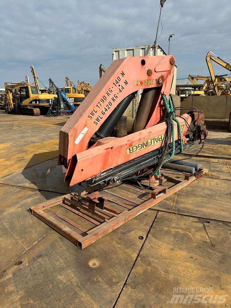 Palfinger PK 32080 Macarale de încarcat