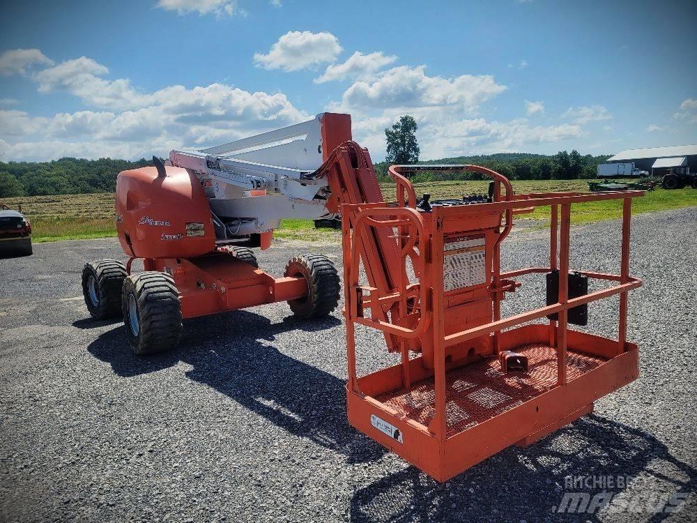 JLG 450AJ Series II Nacele cu brat articulat