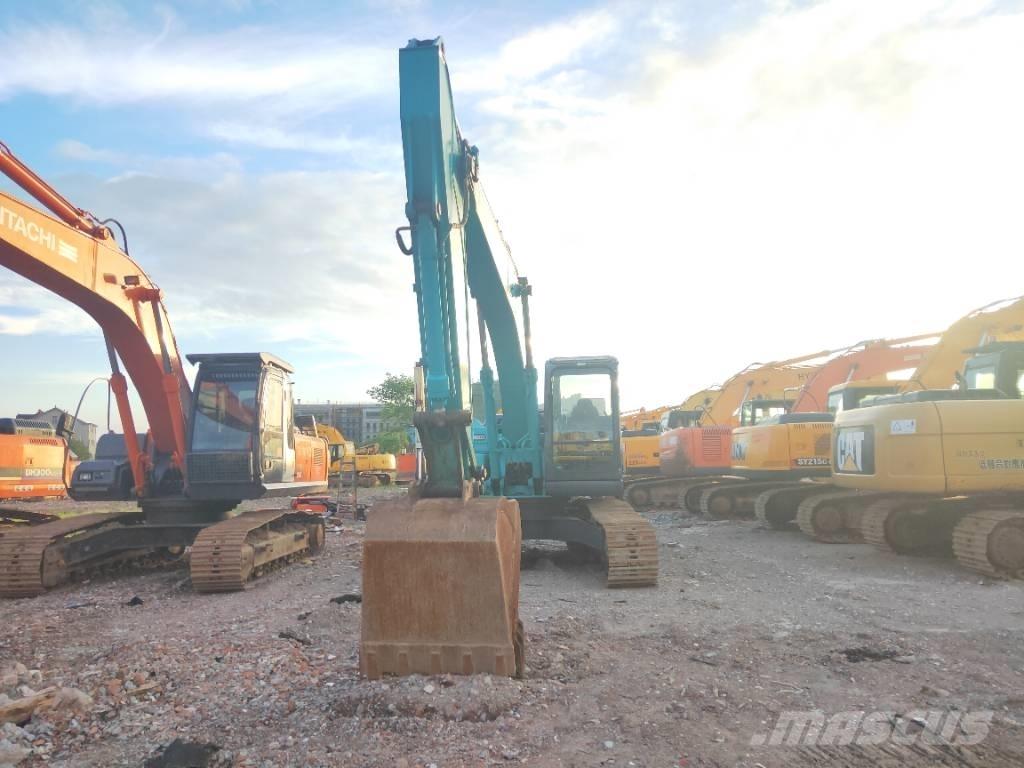 Kobelco SK 200-8 Excavatoare pe șenile
