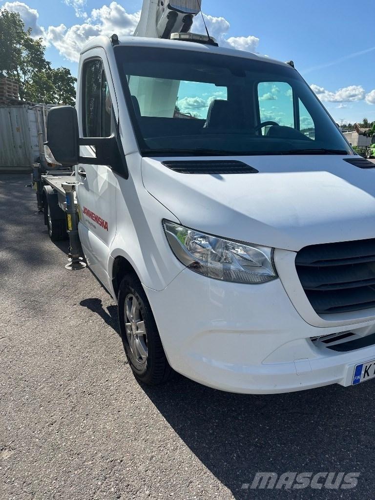 Dinolift 230VT Platforme aeriene montate pe camion