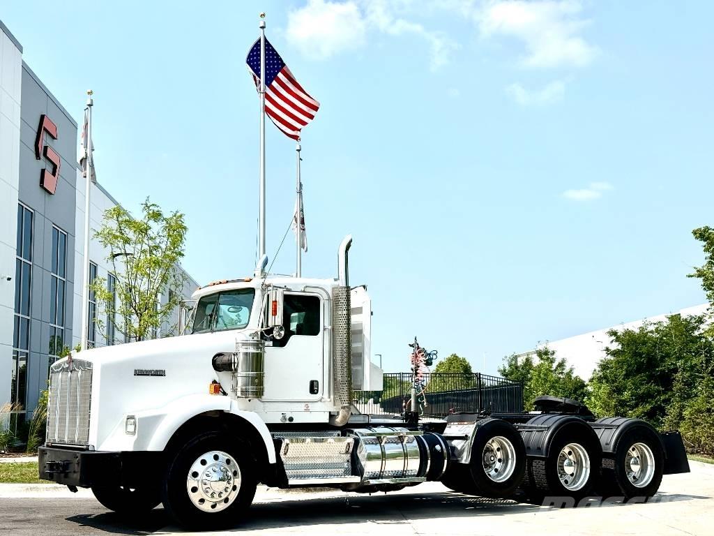 Kenworth T800 Autotractoare