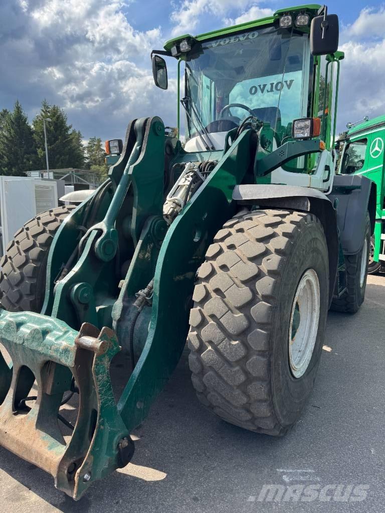 Volvo L 70 G Incarcator pe pneuri