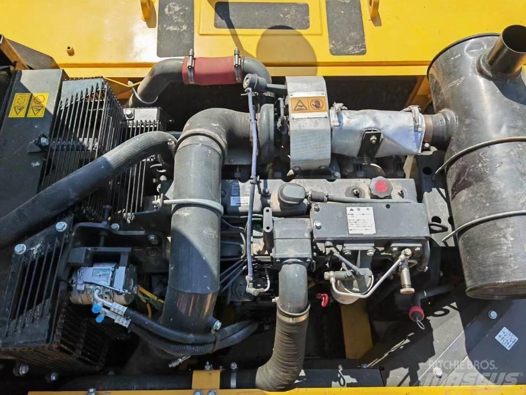 Komatsu PC 350 Excavatoare pe șenile
