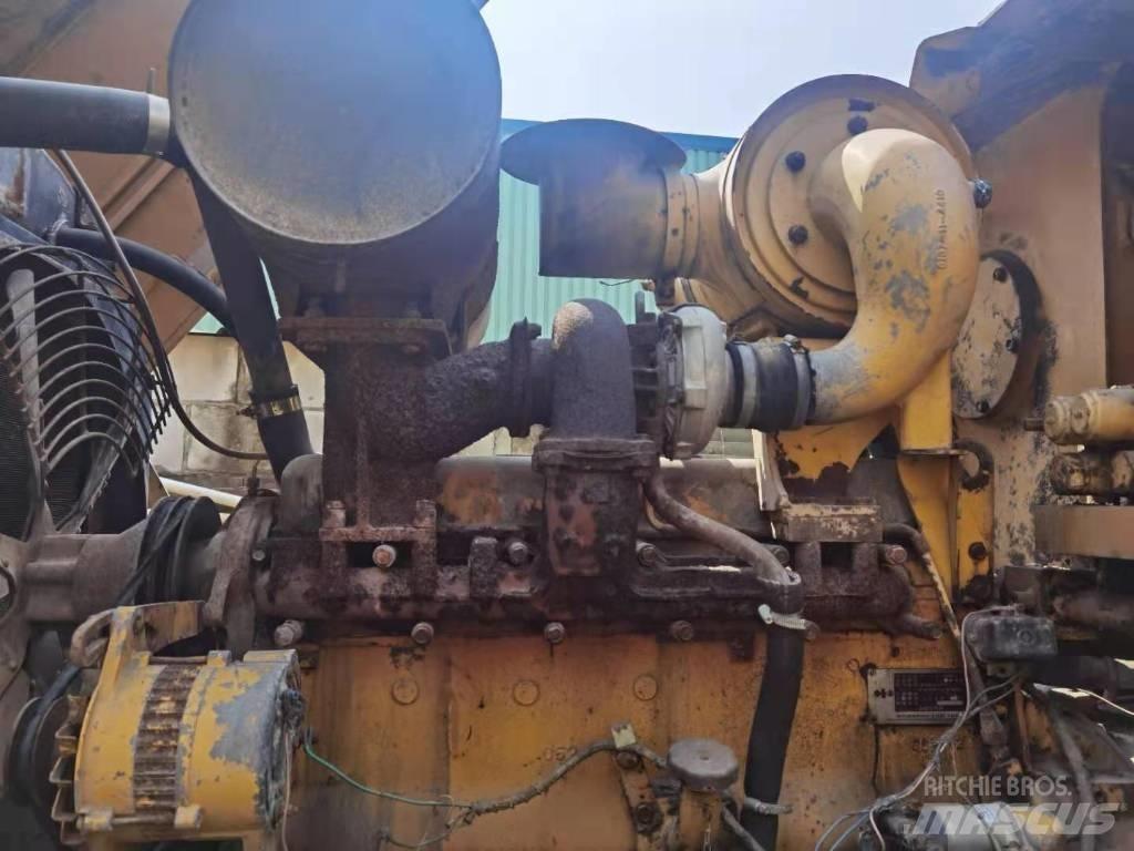 Komatsu WA 300 Incarcator pe pneuri