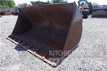 Liebherr L 586 Incarcator pe pneuri