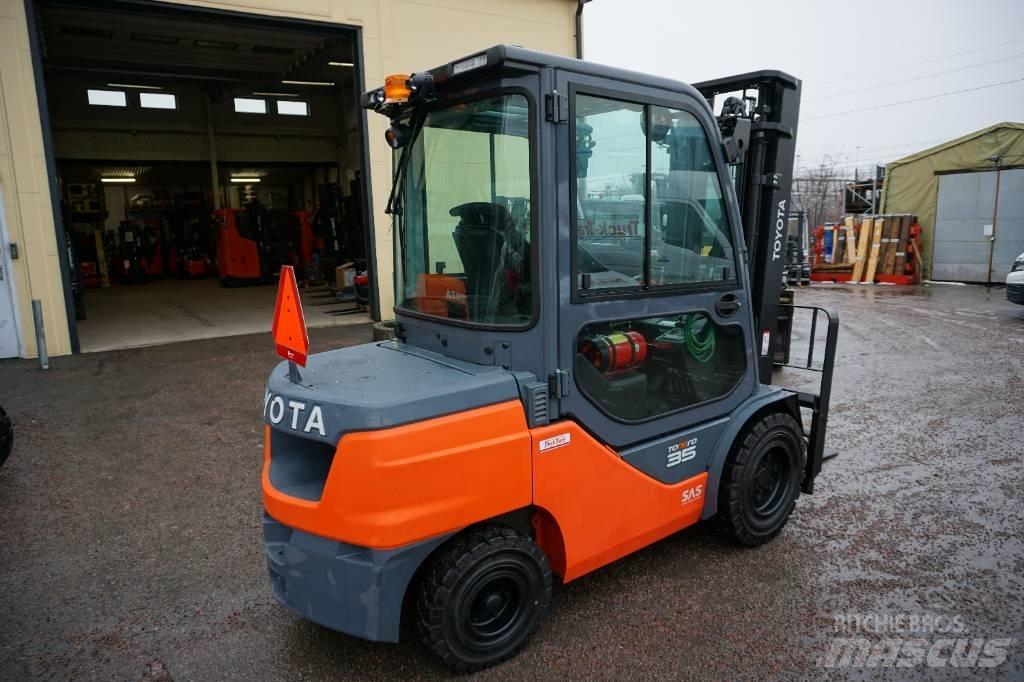 Toyota 52-8FDJF35 Stivuitor diesel