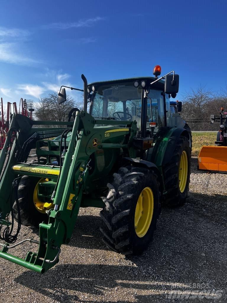 John Deere 5070 M Tractoare